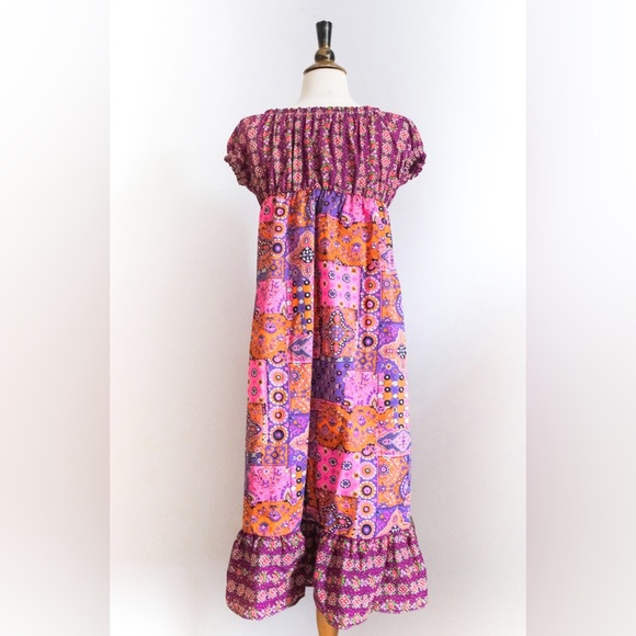 Vintage 1960’s Neon Groovy Ruffled Maxi Dress • S - Picture 6 of 7